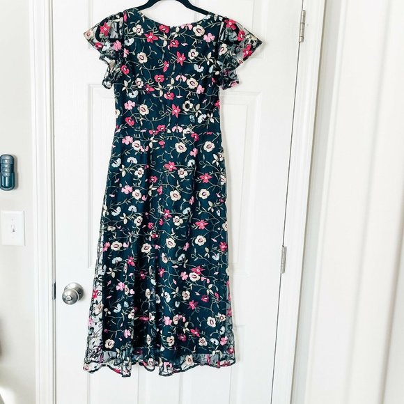 NWOT Sam Edelman Floral Embroidered Short Sleeve/ Cold Shoulder Dress - 2 - Picture 12 of 12